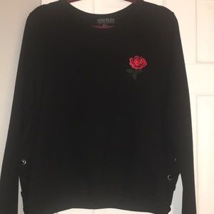 Black Rose sweater 🌹
